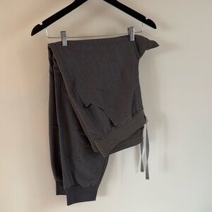 Figs Zamora Jogger Pants in Graphite